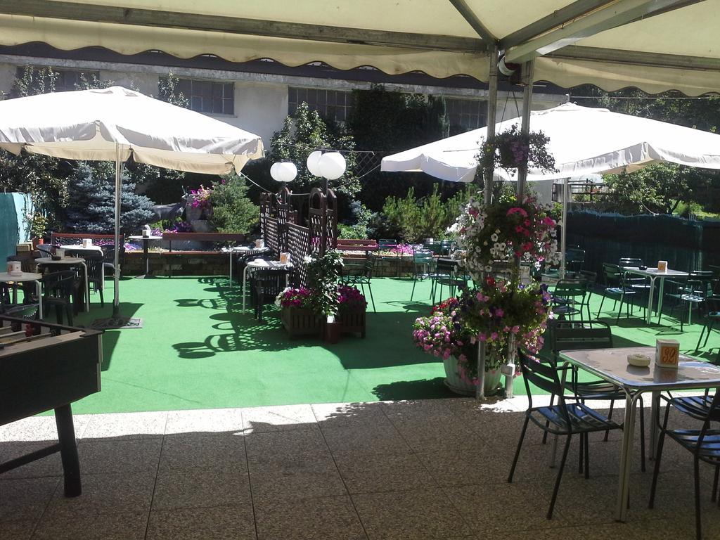 Alice Affittacamere Cesana Torinese Exterior photo