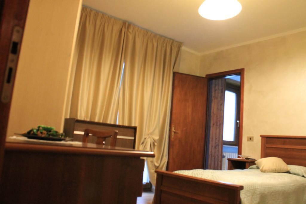 Alice Affittacamere Cesana Torinese Exterior photo